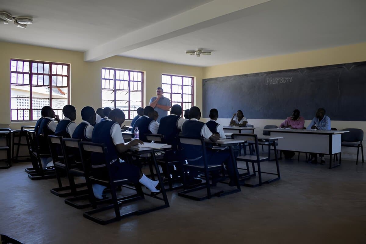 Volunteer-time with us